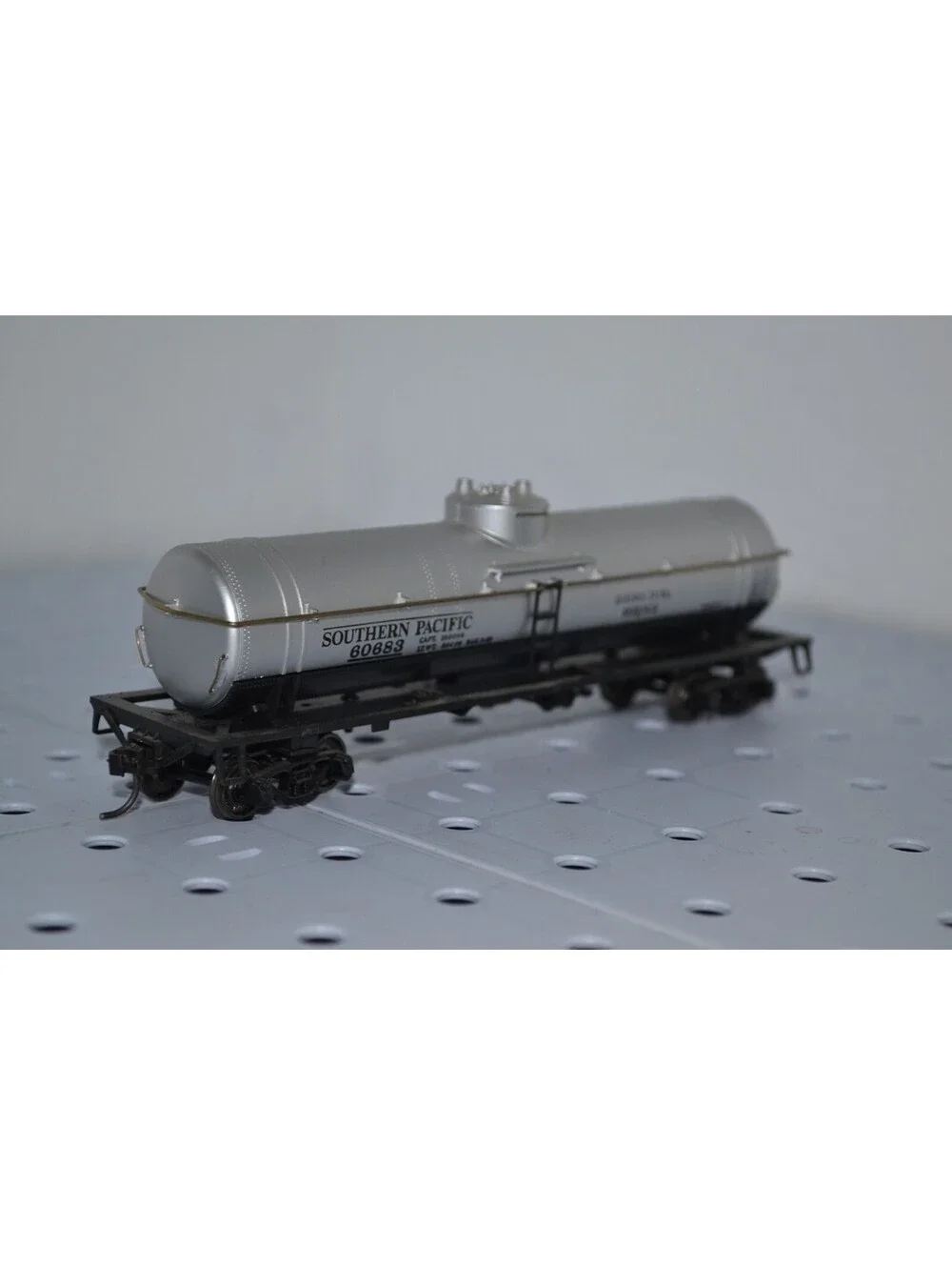 HO Scale Built Athearn Railroad Model SP 60683 Tank Diesel Fuel No. 1578